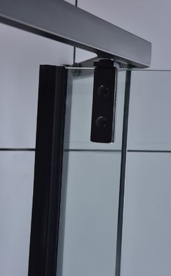 Il nero d'angolo di vetro temperato ISO9001 di recinzione della doccia del quadrante